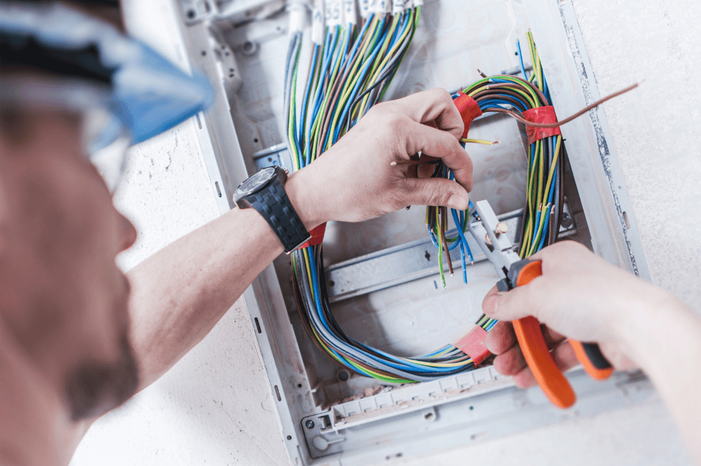 Moğul Grup, Üstyapı Elektrik İşleri, Altyapı Elektrik Işleri, Elektrik Malzeme Satışı, Solar Sistemler, Endüstriyel Hizmetler, Elektromekanik İşler, Güvenlik Sistemleri, Scada Otomasyon Sistemleri, Telekom Sistemleri, Hastane ve Otel Projeleri, Zayıf Akım Kablolar, Enerji Kabloları, Topraklama Malzemeleri, Transformatörler, Jeneratörler-Ups Sistemleri, Aydınlatma, Dağıtım Panoları, Kablo Taşıma Sistemleri